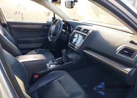 2018 Subaru Outback 2.5I Limited из США, поврежденный, VIN 4S4BSAKC6J3311377